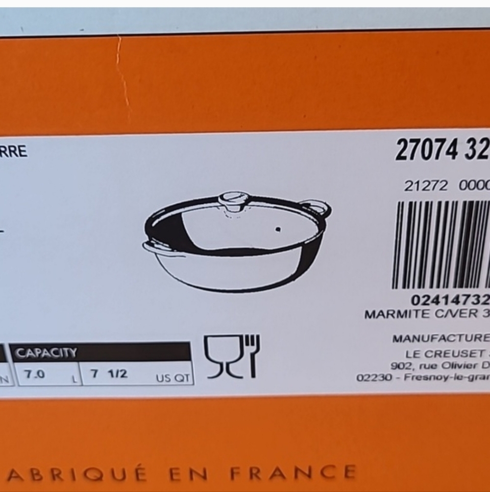 New In Box Le Creuset 7.5 Quart Soup Pot - Picture 3 of 3